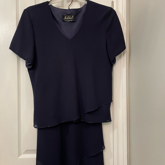 Top and Skirt with Beads - Picture 3 of 3